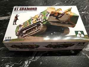 TAKOM 1/35 WW I FRENCH ST. CHAMOND EARLY TYPE HEAVY BATTLE TANK MODEL KIT # 2002 - Picture 1 of 19