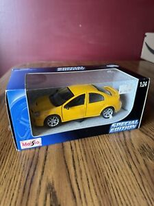 Maisto Dodge Neon Srt4 Model Car  1/24 Scale Yellow New In Box Srt-4 Rare