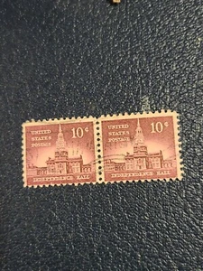 US Stamp Scott# 1044 1956 10c Independence Hall Used Pair -#2765 - Picture 1 of 4