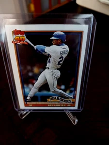 MINT MINT!! RARE!! 1991 Topps 40 Years of Baseball Ken Griffey Jr. #790 Mariners - Picture 1 of 9