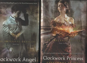 The Infernal Devices Series Clockwork Princess & Angel Hardcover + bonus book - Foto 1 di 2