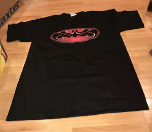 VTG 1997 WARNER BROS DC COMICS BATMAN & ROBIN MOVIE PROMO T SHIRT L Q TEES NWOT - Picture 1 of 8