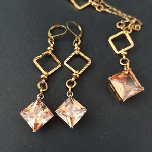 VTG Set Natural Quartz Crystal Y-Drop Gold Tone Cocktail Geometric Links Peach - Picture 1 of 20