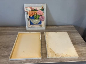 Tarjeta de felicitación de esposa vintage de Navidad de 1958 con flores efecto 3d usada en caja - Imagen 1 de 10