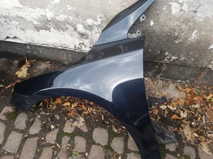 VOLVO V40 D3 R-DESIGN KOTFLÜGEL (BEIFAHRERSEITE) SCHWARZ 2012-2015 12 MONATE GARANTIE - Bild 1 von 9