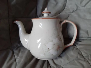 Denby Daybreak Teapot 1.5 Pints - Picture 1 of 6