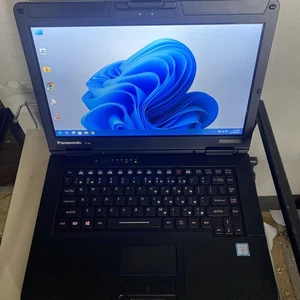 Panasonic CF-54 i7 7600U 2,8GHz 16GHz 256GB SSD BL KB TS Win 11P 16340 Std getestet - Bild 1 von 9