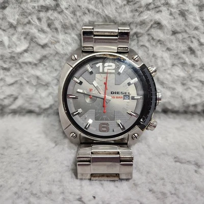 Reloj de cuarzo Diesel Overflow DZ4298 para hombre plateado acero inoxidable esfera analógica HME9 Foto 1 de 4