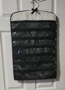 Schwarz & Weiß Hängen Schmuck Organizer - Doppelseitig - 25 x 17 Zoll - Gebraucht - Bild 1 von 2