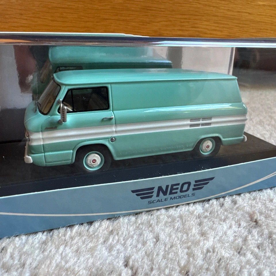 1963 Chevrolet Corvair Panel Van 1:43 NEO46527 - RARE MODEL  - Image 1 of 4