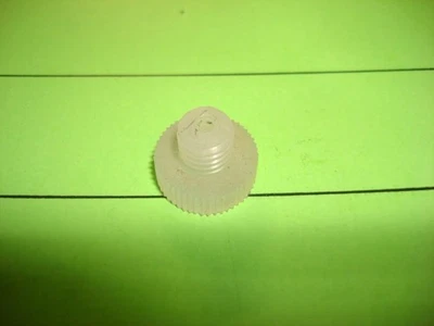 Boné Kawasaki NOS NOVO 44062-002 F5 F7 F8 F9 F11 G3 F81M F11M G31M Centurion - Imagem 1 de 4