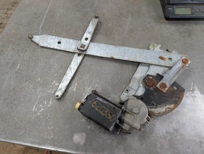 1965 1966 GM 2dr RH Front Power Window Regulator & Motor Buick Cad Chev Olds Pon - Image 1 of 4