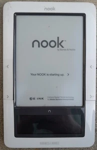 Barnes & Noble First Edition Nook E-Reader BNRZ100 NOT WORKING SONY PROP - Picture 1 of 4