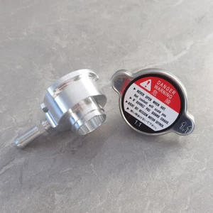 Rendimiento 1-1/4" 32mm Billet Aluminio Soldadura En Radiador Refrigerante Relleno Cuello - Imagen 1 de 7