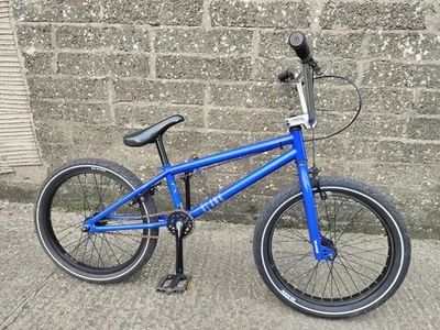 Vélo BMX complet TYRO 20" vierge 18,5"TT - Bleu - Photo 1/2