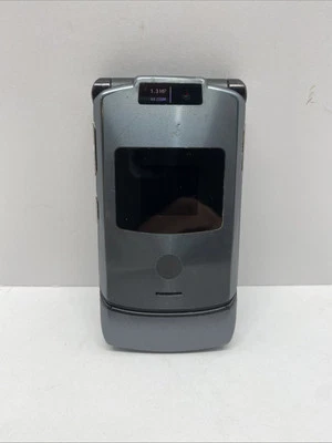 Motorola Razr V3xx (64667) AT&T. For Collectors. Unknown Working Condition - Image 1 of 3