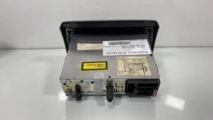 Autoradio originale LANCIA YPSILON 4 PHASE 1 735392555 - Foto 1 di 3