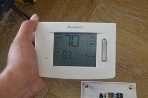 Braeburn 5320 Termostato Programmabile Touchscreen 4 Calore 2 Freddo Convenzionale - Foto 1 di 7