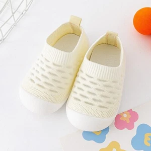 Toddler Children's Baby Duck Yellow Slip-on Mesh Shoes size US youth 6.5, 13.5cm - Picture 1 of 3