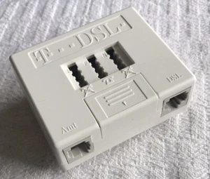 Original T DSL Splitter - DSL / Telefon Verteiler - VOGT electronic - Bild 1 von 3