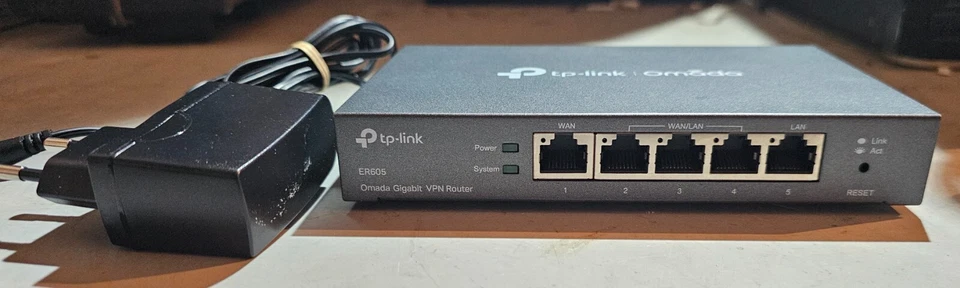 Router TP-LINK Omada ER605 - Immagine 1 di 1