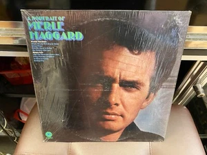 Merle Haggard - A Portrait of LP Capitol 1969 ST-319 VG+ in SHRINK - Picture 1 of 2