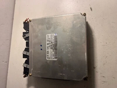 1998 1999 2000 2001 MERCEDES BENZ ML320 ENGINE CONTROL MODULE A0265456632  OEM - Image 1 of 3