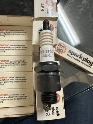 Valley Forge (10) Spark Plugs 45R Replaces AC R45S, Autolite 86, Champion RJ14Y - Imagem 1 de 4
