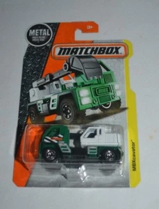2017 MATCHBOX METAL MBX CONSTRUCTION - MBXCAVATOR GREEN AND WHITE VHTF !! - Picture 1 of 2