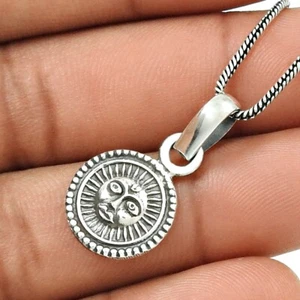 925 Sterling Silver Handcrafted Jewelry Pendant Sun M37 - Picture 1 of 8