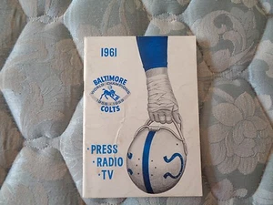 1961 BALTIMORE COLTS MEDIA GUIDE Yearbook JOHNNY UNITAS Press Book Program AD - Picture 1 of 12
