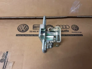 Original VW Türscharnier Golf V hinten links unten 1K4 833 411 Q - Bild 1 von 1