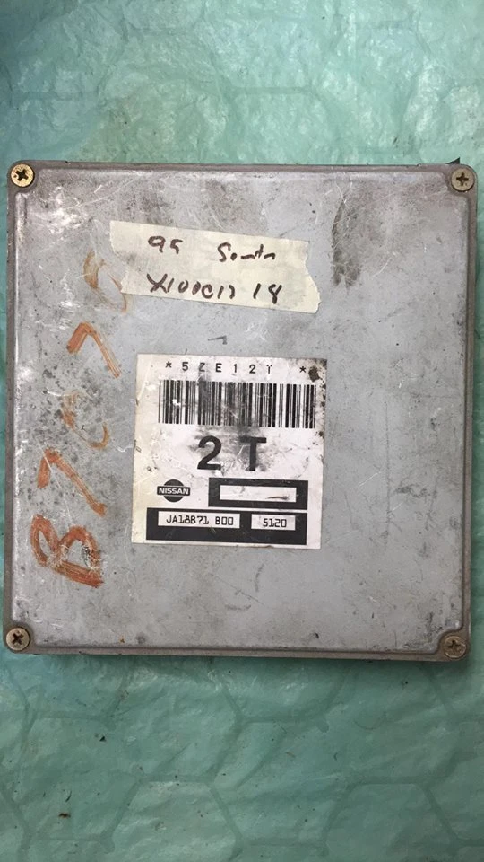Computadora ecu ecm JA18B71 B00 Nissan Sentra o 200sx 1995 Foto 1 de 1