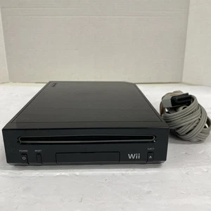 Nintendo Wii Family Edition RVL-101 512MB - Black - Picture 1 of 3