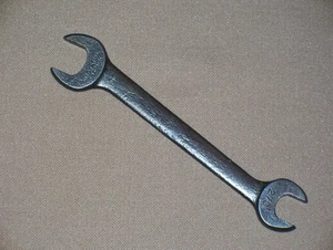 #55 Vintage WWII Willys MB Ford GP GPW Jeep CCKW Vlchek #27C Tool Kit Wrench - Picture 1 of 2