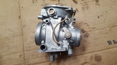 Carburador exterior izquierdo Suzuki GSXR750 WS 1993 1994 1995 # 1 CÓDIGO 17E1 Foto 1 de 4
