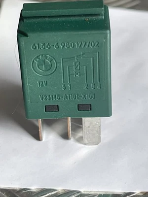 Función de cambio de relé verde original BMW X1 X3 X5 X6 Z4 Z8 6980177 probado - Imagen 1 de 3