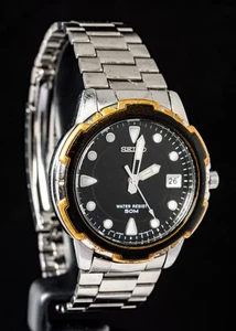 Seiko Diver Black Dial Men's Quartz Watch-- Working, Ø38mm Case - Picture 1 of 10