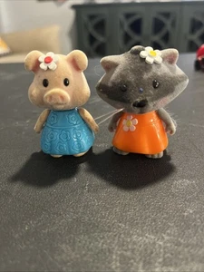 Lil Woodzeez Wackelkopf 2 Stück.   Schwein & Waschbär - Bild 1 von 8