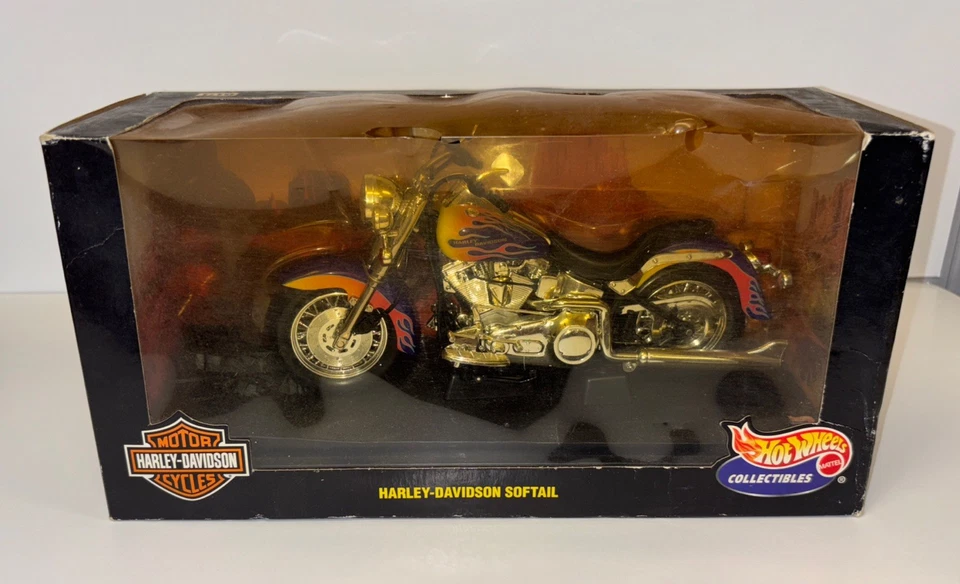 HOT WHEELS HARLEY DAVIDSON SOFTAIL MOTORCYCLE 1:10 Scale Hot Wheels NIB - Image 1 of 4