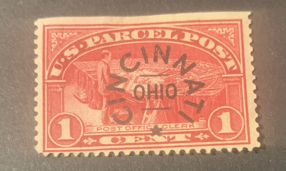 Parcel Post Precancel 1913 1c Carmine Cinn.,OH L-4 E - Image 1 of 1