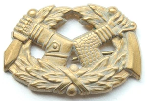 Finland Army Military Cap Badge - Picture 1 of 2