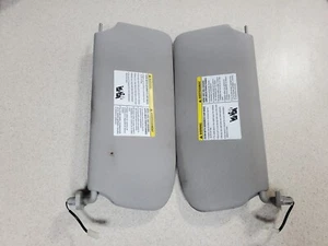 2007-2012 Nissan Sentra Sun Visor Right Left Pair Gray Mirror Lights Cloth OEM - Picture 1 of 7