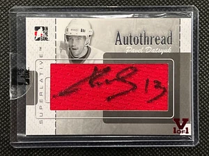 2007-08 Pavel Datsyuk ITG Superlative AutoThreads Gold #AT-PD 1/1 - Picture 1 of 2