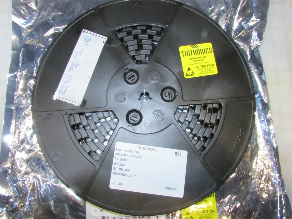 Pulse Electronics Fixed SMT POWER BEAD INDUCTOR 300 PIECE REEL # PA0513.211NLT - Image 1 of 4