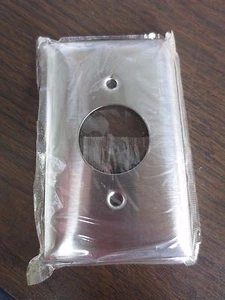 HUBBELL S7 WALL PLATE STAINLESS STEEL - ONE GANG - NEW SURPLUS - BOX of 10 - Picture 1 of 5