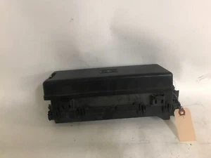 2007 - 2008 FORD EXPEDITION LINCOLN NAVIGATOR FUSE RELAY JUNCTION BLOCK - Picture 1 of 6