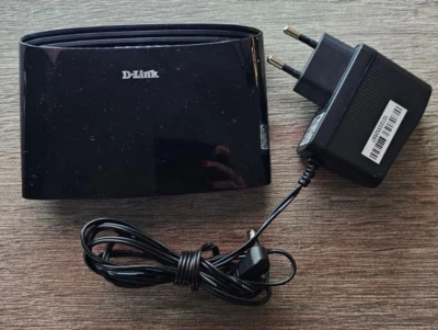 D-Link DES-1005D 5-Port Layer2 Fast Ethernet Switch - Bild 1 von 3