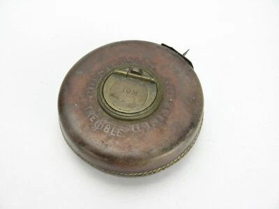 Ancien décamètre d'arpenteur anglais - Photo 1/4