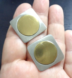 Aretes geométricos de gran tamaño de peltre de dos tonos firmados por DON MILLER S - Imagen 1 de 3